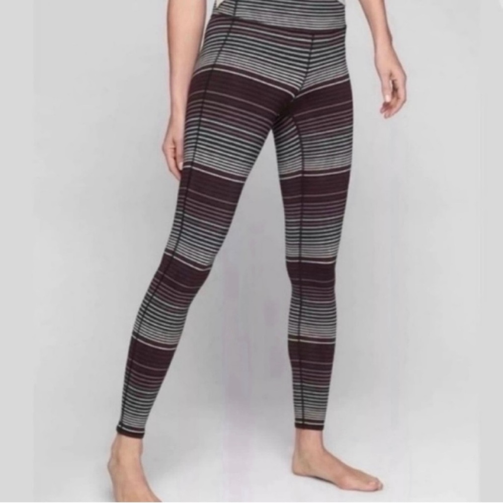 Athleta high waisted expanse stripe chaturanga leggings